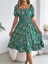 Load image into Gallery viewer, Ruffled Hem Floral Puff Sleeve Dress
