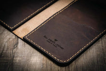 Load image into Gallery viewer, The Houstonian Long Wallet
