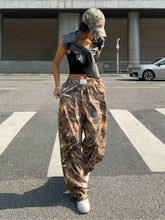 Load image into Gallery viewer, Women's Y2K Camouflage Cargo Pants
