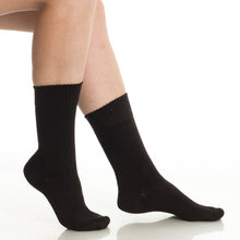 Load image into Gallery viewer, Men’s &amp; Women’s Bamboo Diabetic Crew Socks 4-Pack
