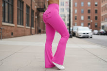 Load image into Gallery viewer, 🖤 Women's High-Waisted Cargo Pocket Workout Leggings
