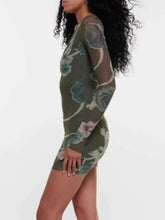 Load image into Gallery viewer, Elegant V-Neck Mini Dress - Flattering &amp; Chic | ꫀꪶꫀᧁꪖꪀᥴꫀ꠸ᠻꪗ
