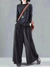 Load image into Gallery viewer, Loose Corduroy Wide-Leg Pants
