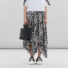 Load image into Gallery viewer, Marni Museo Soft Mini Bag Women
