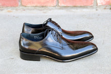 Load image into Gallery viewer, Burnished Calfskin Lace-Up Oxford Black
