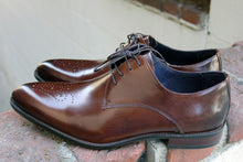 Load image into Gallery viewer, Burnished Calfskin Lace-Up Oxford Chestnut
