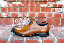 Load image into Gallery viewer, Burnished Calfskin Lace-Up Oxford Cognac
