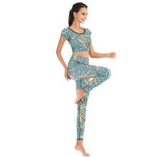 Load image into Gallery viewer, Printed navel short-sleeved quick-drying dance dress
