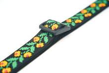 Load image into Gallery viewer, Bouquet
