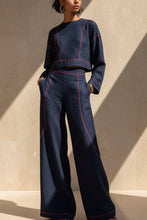 Load image into Gallery viewer, Women's Cropped Long-Sleeve Top &amp; Ultra-Wide Palazzo Pants Set
