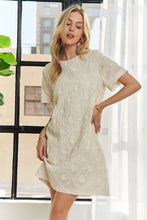 Load image into Gallery viewer, Applique Round Neck Short Sleeve Shift Dress – Timeless &amp; Elegant Round Neck Shift Dress with Sophisticated Applique Detailing for Versatile Day-to-Night Wear
