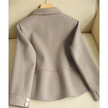 Load image into Gallery viewer, Women’s Lightweight Autumn Short Coat

