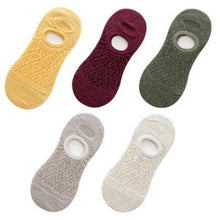 Load image into Gallery viewer, 5 Pairs Female Silicone non-slip invisible Socks Summer Solid Color Mesh Ankle Boat Socks Female Cotton Slipper No show Socks For Women
