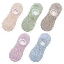Load image into Gallery viewer, 5 Pairs Female Silicone non-slip invisible Socks Summer Solid Color Mesh Ankle Boat Socks Female Cotton Slipper No show Socks For Women
