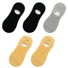 Load image into Gallery viewer, 5 Pairs Female Silicone non-slip invisible Socks Summer Solid Color Mesh Ankle Boat Socks Female Cotton Slipper No show Socks For Women
