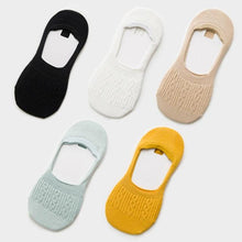 Load image into Gallery viewer, 5 Pairs Women Cotton Low Cut Socks Solid Snowflake Soft Summer Silicone Non-slip Deep Mouth Prevent Heel Loss Slipper Socks For Women
