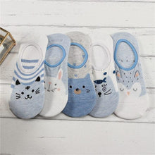 Load image into Gallery viewer, 5 Pairs/Lot Cute Harajuku Animal Women Socks Set Funny Spring Cat Dog Rabbit Panda Low Cut Short Sock Happy
