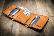 Load image into Gallery viewer, Western Trifold Wallet - Saddle Tan
