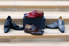 Load image into Gallery viewer, Calfskin &amp; Suede Wingtip Oxford Chestnut
