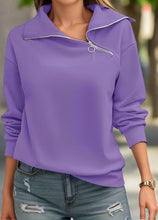 Load image into Gallery viewer, Women’s Zipper Turtleneck Pullover
