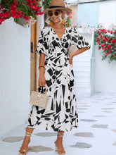 Load image into Gallery viewer, Black White Printed Balloon Sleeve Dress Elegant &amp; Chic Casual Wear For Summer
