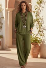 Load image into Gallery viewer, Women's Batwing-Sleeve Oversized Top &amp; Wide-Leg Pants Set
