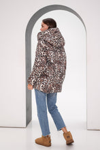 Load image into Gallery viewer, Shimmer Luxe Down Fill Coat
