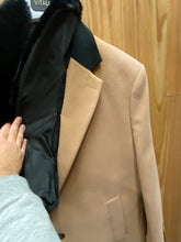 Load image into Gallery viewer, Vella Camel V7010 Fur Collar Overcoat/Topcoat
