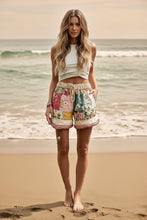 Load image into Gallery viewer, Women’s Retro Floral Print Casual Shorts
