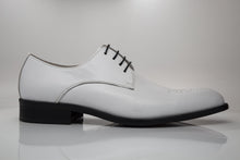 Load image into Gallery viewer, Calfskin Lace-Up Oxford White

