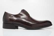 Load image into Gallery viewer, Burnished Calfskin Lace-Up Oxford Chestnut
