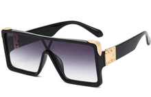 Load image into Gallery viewer, New Design New Stylish New Classic New Black &amp; White Square Shape Sunglasses For Women New Fashionable Branded &amp; Oversized Sun Glasses For Men New Luxury Shades Sunglasses For Men &amp; Women
