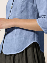 Load image into Gallery viewer, 100% Linen Hand Button Fitted Jacket AMELIA
