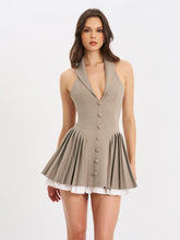 Load image into Gallery viewer, Hazel Brown Preppy Halter Neck Pleated Mini Dress
