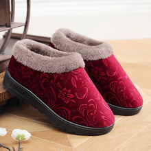 Load image into Gallery viewer, Home Slippers For Women Winter Warm Plush Cotton Home Slippers Women Non Slip Velvet Cotton Couple Soft Shoes Indoor Warm Fuzzy Plush Fleece Lining Bedroom Comfy Home Living Room Shoes
