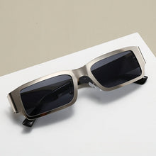 Load image into Gallery viewer, Metal Frame UV Protection Fashion Sunglasses
