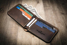 Load image into Gallery viewer, Rio Grande Bifold Wallet - Walnut Brown
