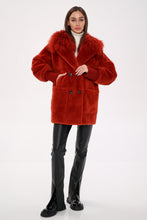 Load image into Gallery viewer, Genuine Lama Fur Peruvian Wool Coat
