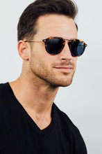 Load image into Gallery viewer, WILKES SUNGLASSES
