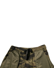Load image into Gallery viewer, Dolce &amp; Gabbana Green Cotton Jogger Cargo Pants
