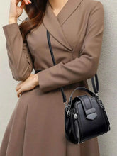 Load image into Gallery viewer, Leather Bucket Crossbody Bag
