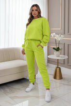 Load image into Gallery viewer, Women's Oversized Drop-Shoulder Sweatshirt &amp; Jogger Pants Sweatsuit Set
