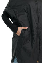 Load image into Gallery viewer, Emery Relaxed Fit Vest in Black
