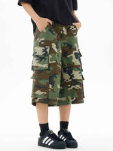 Load image into Gallery viewer, Men's Relaxed Fit Camo Cargo Shorts
