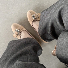 Load image into Gallery viewer, Women's Round Toe Low-Cut Office Heels – Casual Mid-Heel Shoes
