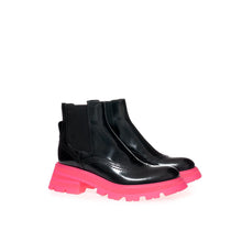 Load image into Gallery viewer, Alexander McQueen Elegant Black Leather Boots
