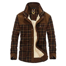 Load image into Gallery viewer, Winter Jacket Men Thicken Warm Fleece Jackets Coats Pure Cotton Plaid Jacket Military Clothes
