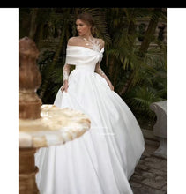 Load image into Gallery viewer, Elegant Satin Wedding Dress with Tutu Skirt
