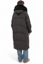 Load image into Gallery viewer, Genuine Fur Trim Down Fill Coat
