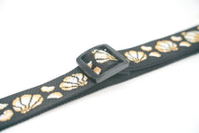 Load image into Gallery viewer, Garlic
